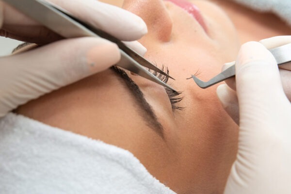 przedluzanie_zageszczanie_rzes